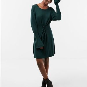🔆•SALE• $20🔆NWT EXPRESS Sweater Dress green